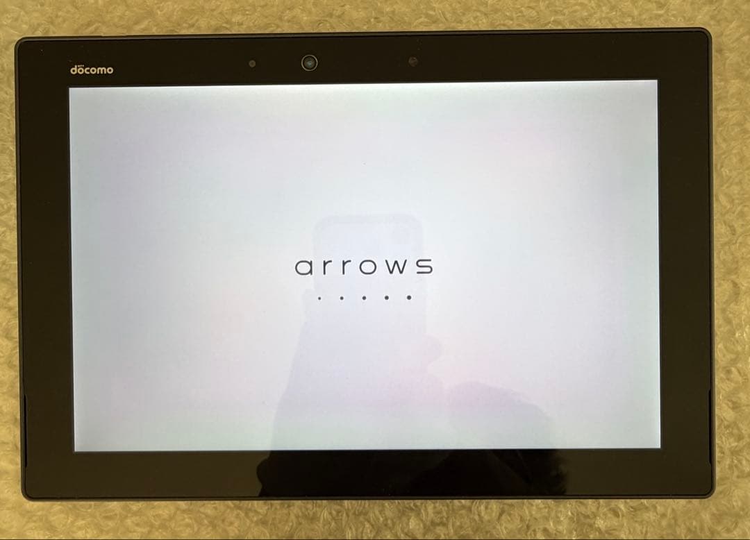 arrows Tab F-02K black SIMロック解除済