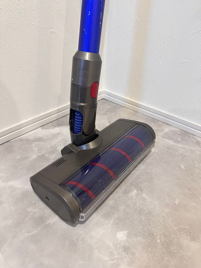 Dyson V7 Fluffy、スタンド付