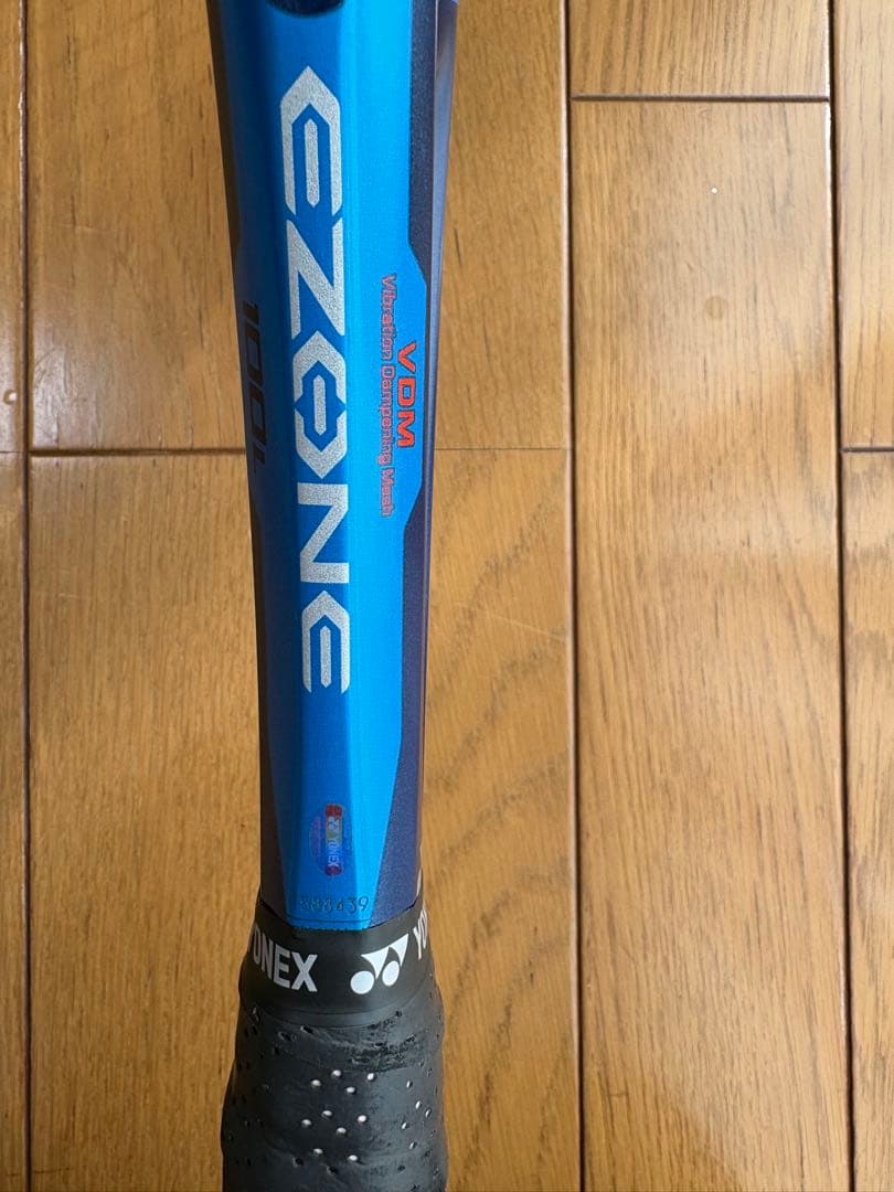 YONEX ezone100Ｌ G2