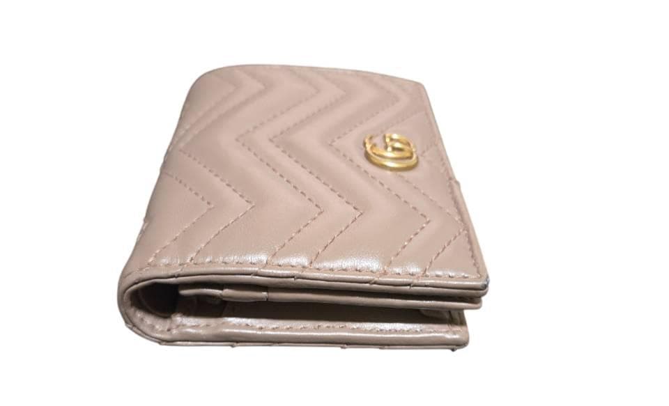 GUCCI Marmont quilting　マーモント　二つ折り財布