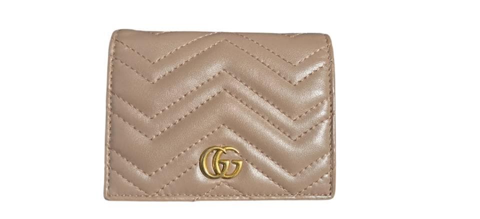 GUCCI Marmont quilting　マーモント　二つ折り財布