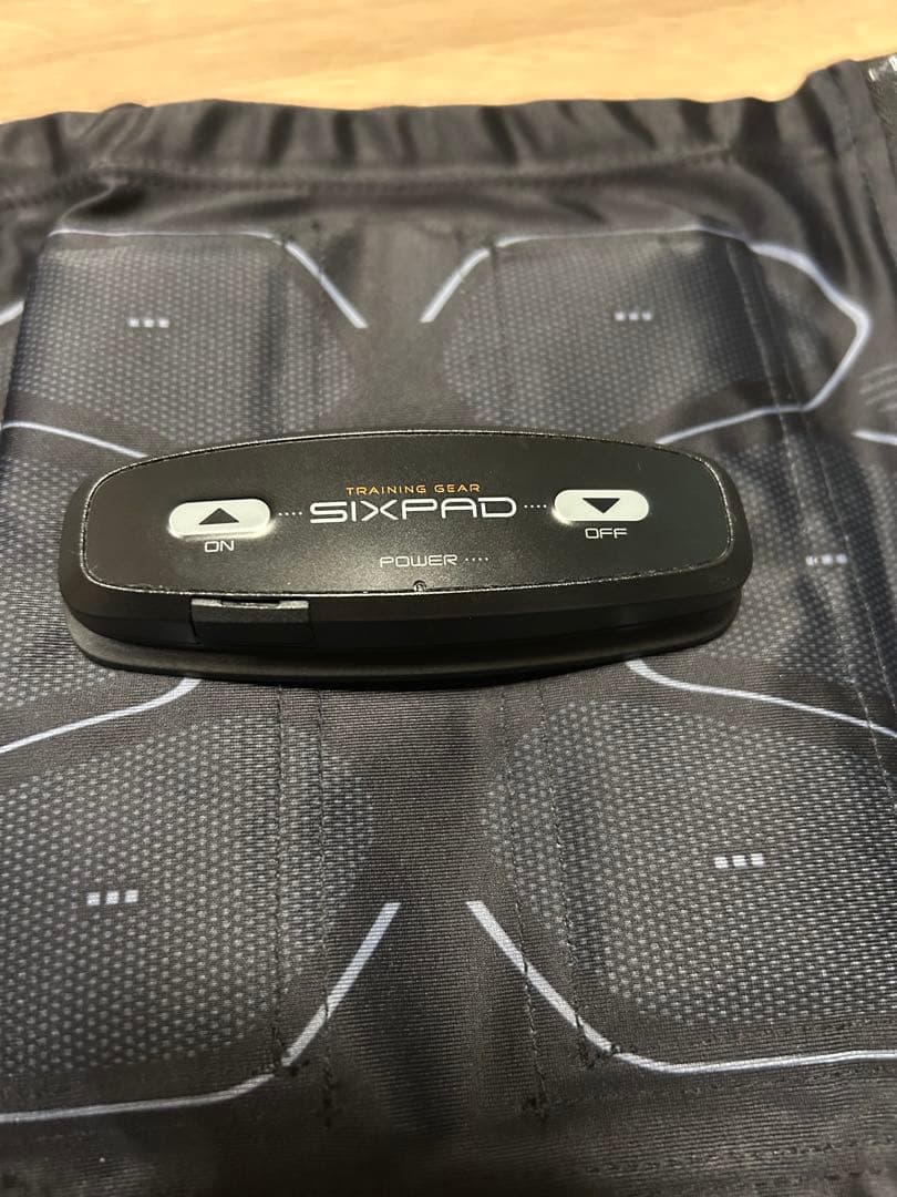 【早い者勝ち】SIXPAD Powersuit Lite Abs M