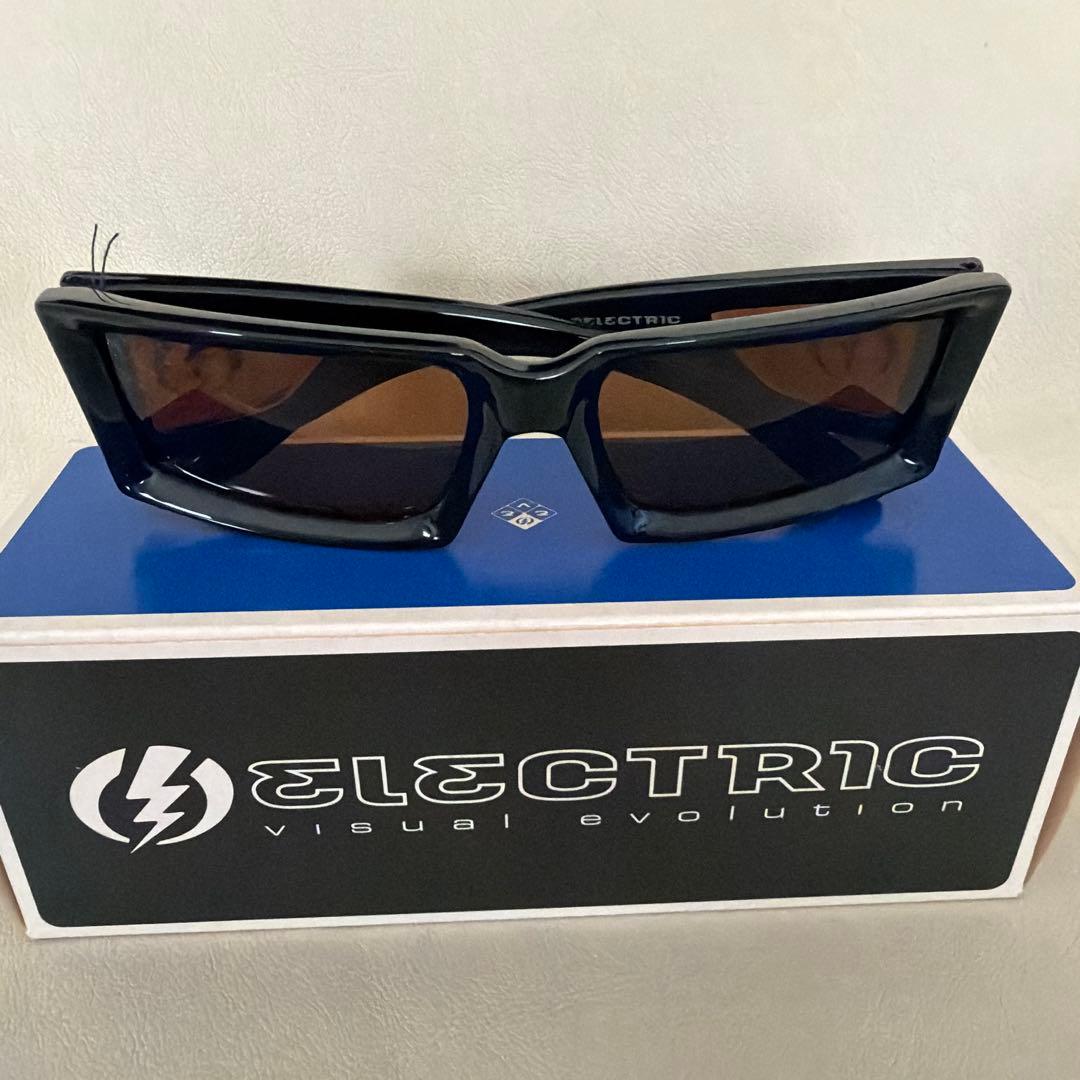 新品✨ELECTRIC ブラック サングラス ブラウンレンズ