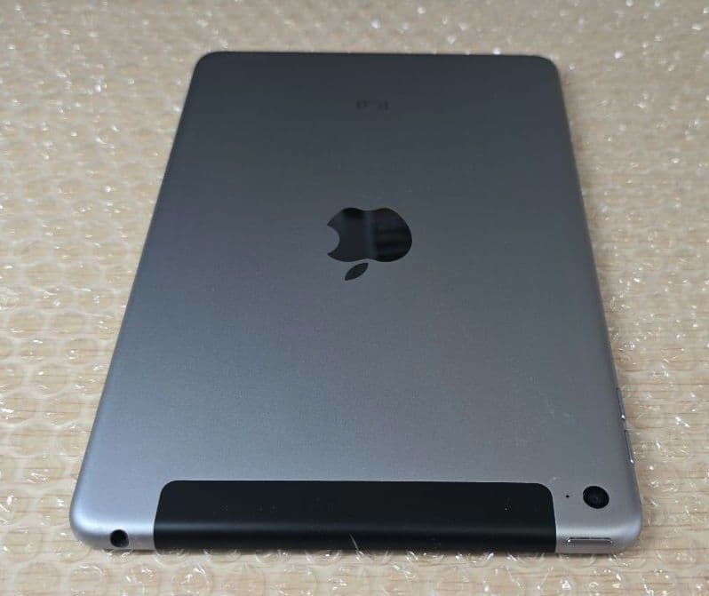 た*ぅ様 iPad mini 4◼️128GB◼️セルラー版◼️バッテリー良品◼