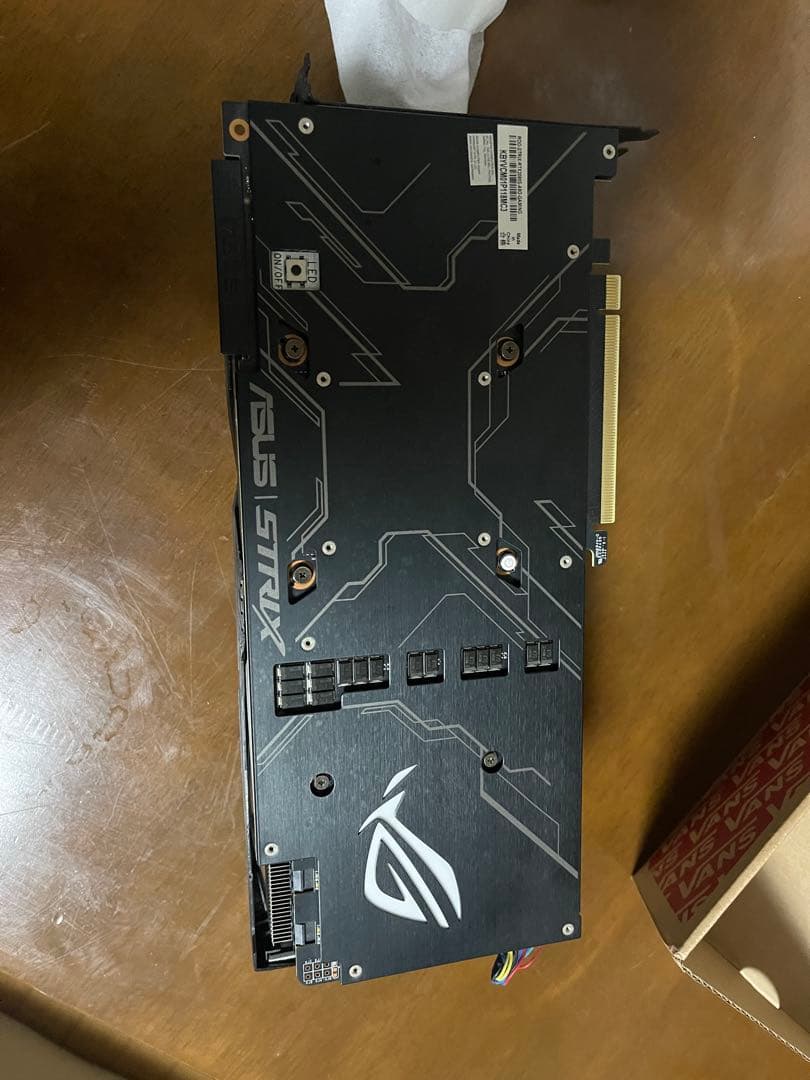 グラフィックボード　ASUS ROG Strix 2080super