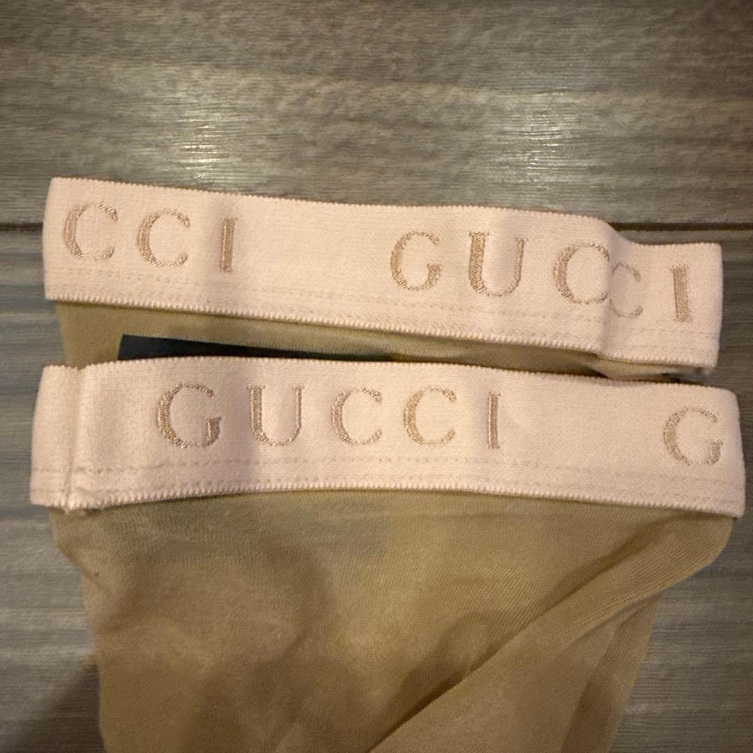 gucci ストッキング　ロゴ