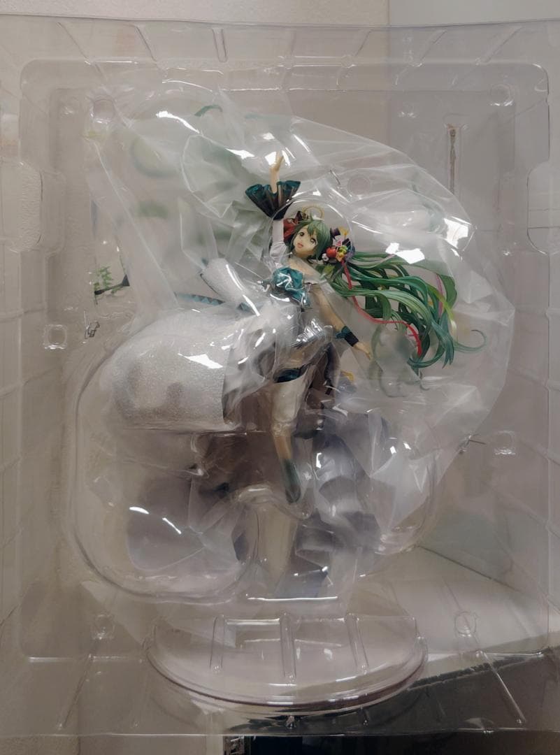 初音ミク Memorial Dress Ver.　グッドスマイルカンパニー