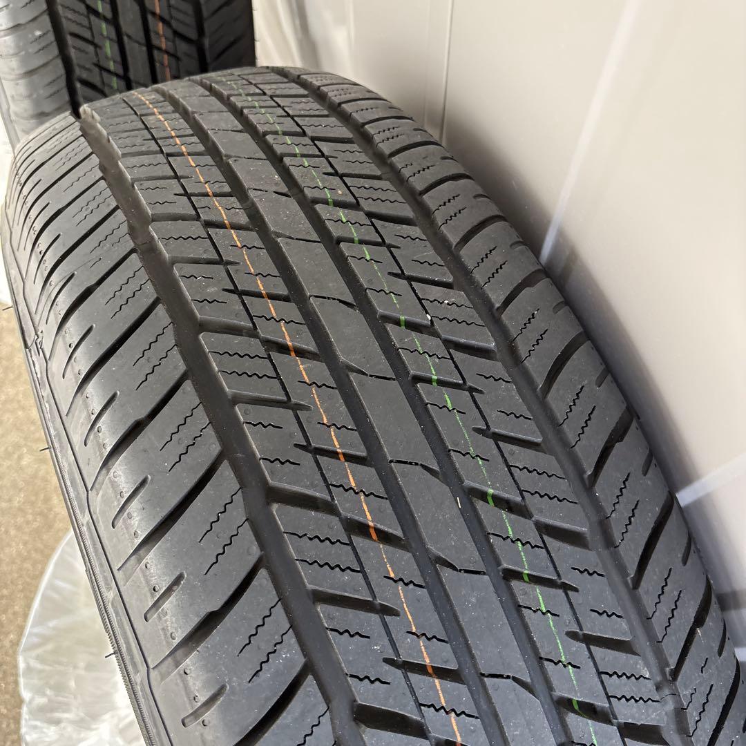 ほぼ未使用 GRANDTREK DUNLOP 18インチタイヤ 4本セット