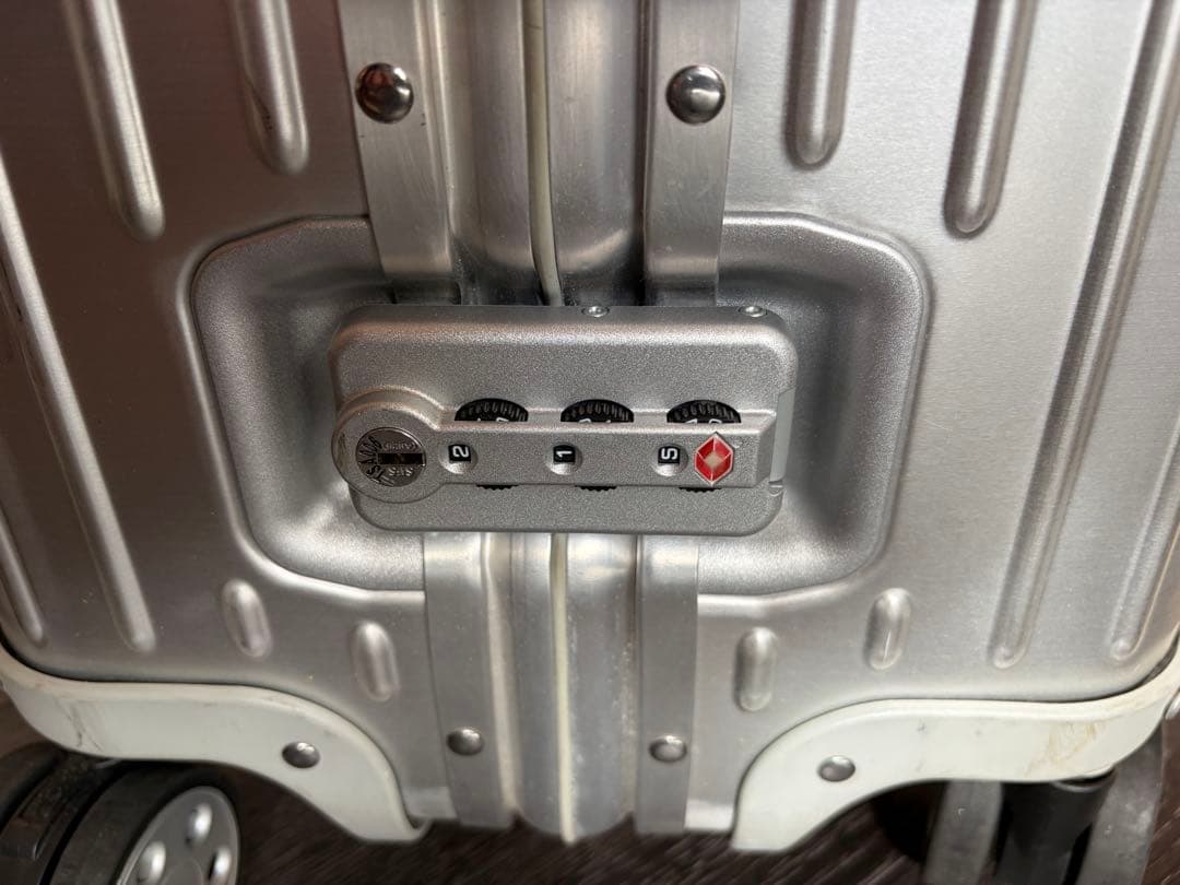Rimowa スーツケース約92Ｌ・アルミTopasチェックインMサイズモデル