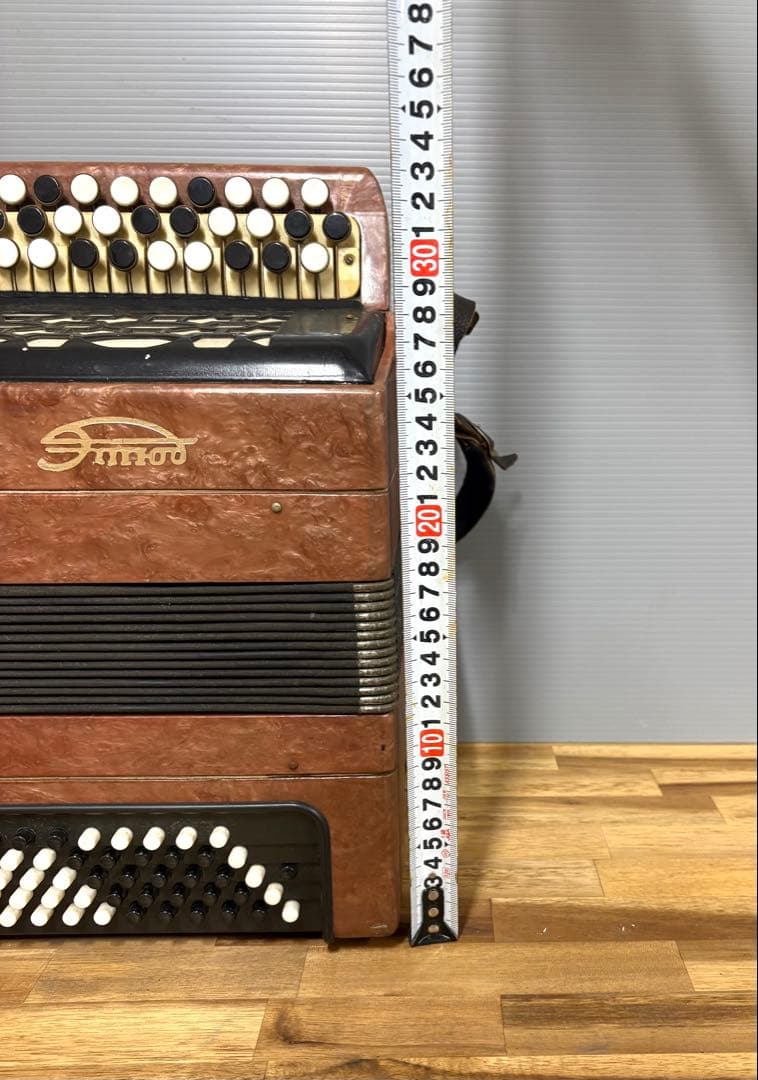 ア*ム様 バヤン　ロシア　アコーディオン　アンティーク