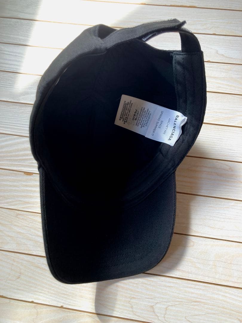 BALENCIAGA ベースボールキャップ ブラック