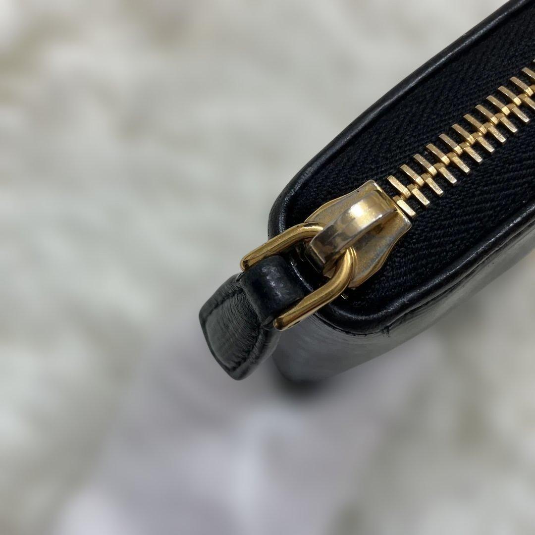 極美品 プラダ ヴィッテロムーブ 二つ折り財布　ラウンドジップ ブラック