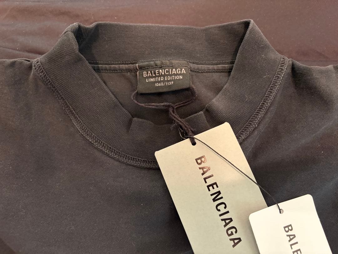 BALENCIAGA バレンシアガ オーバーサイズ 限定 ロック Tシャツ