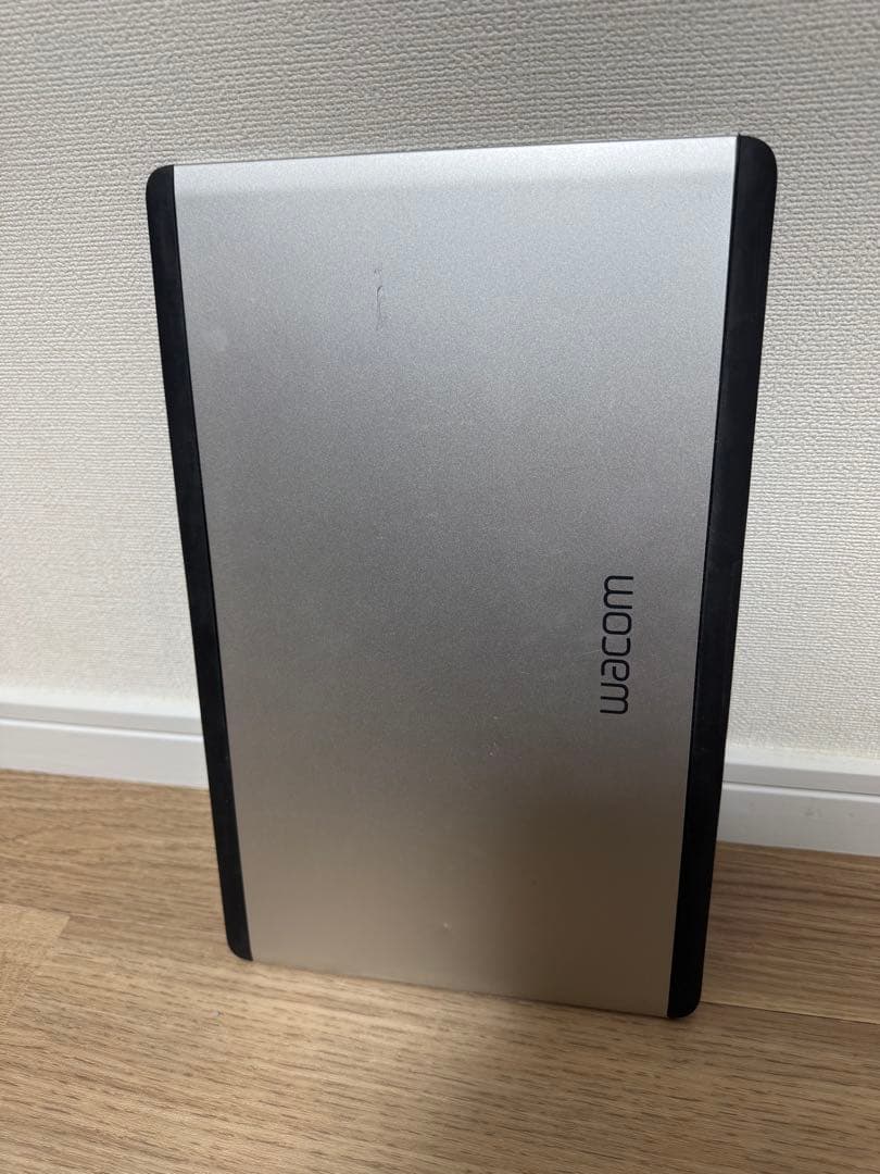 Wacom 液晶ペンタブレット Cintiq 13HD DTK-1300