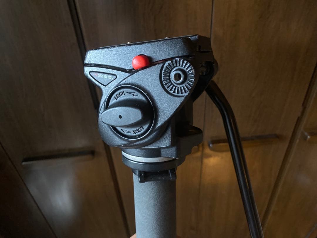 Manfrotto マンフロットフルードビデオ一脚 雲台付 561BHDV-1