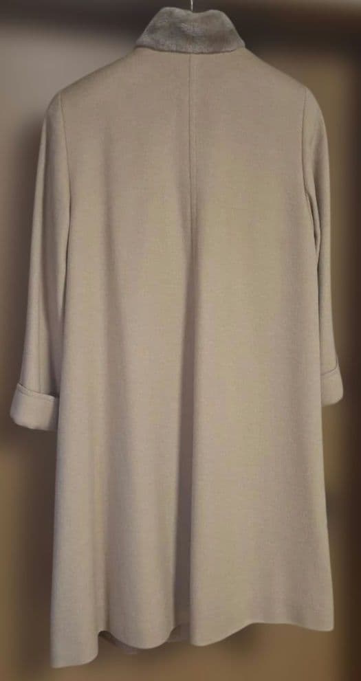 未使用　美品 定価10万【カシミヤ50%×アンゴラ50%】ロングコート ベージュ