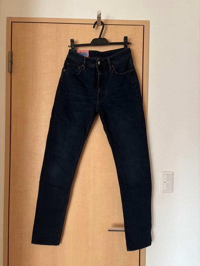 Acne Studios ダークブルー　デニムパンツ