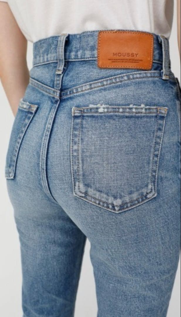 moussy MVS FLAREデニム