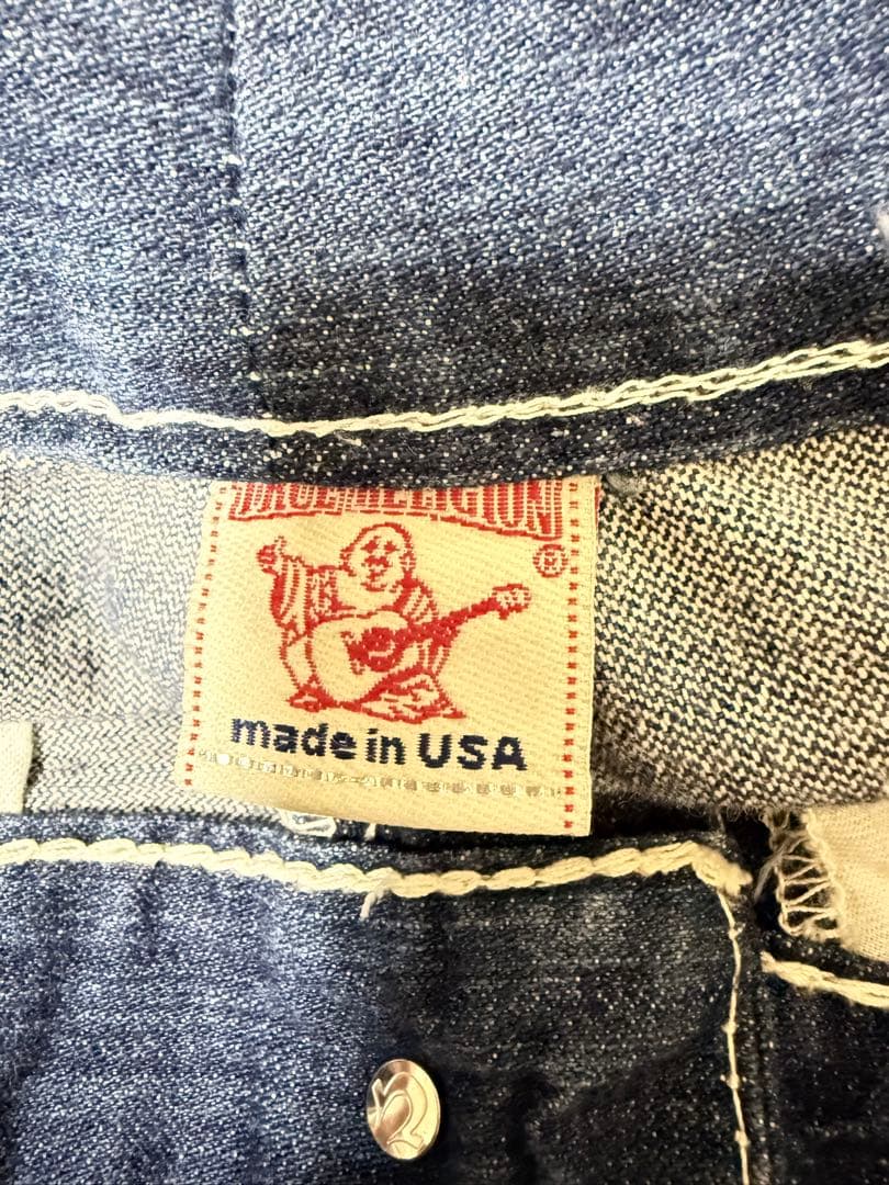 TRUE RELIGION デニム　ROW 31 SEAT 33