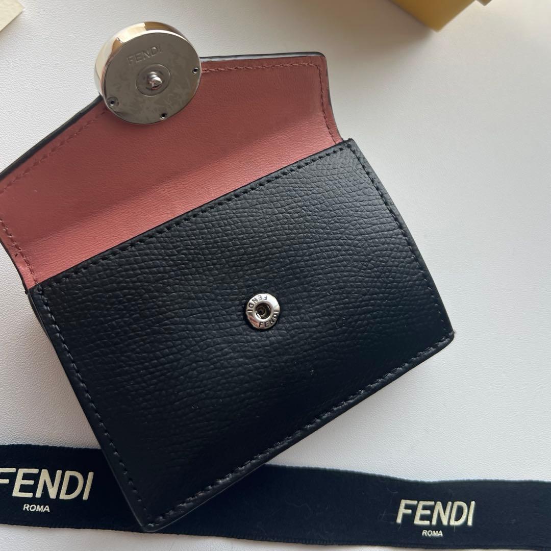 209 極上美品 FENDI フェンディ エフイズ 3つ折り財布