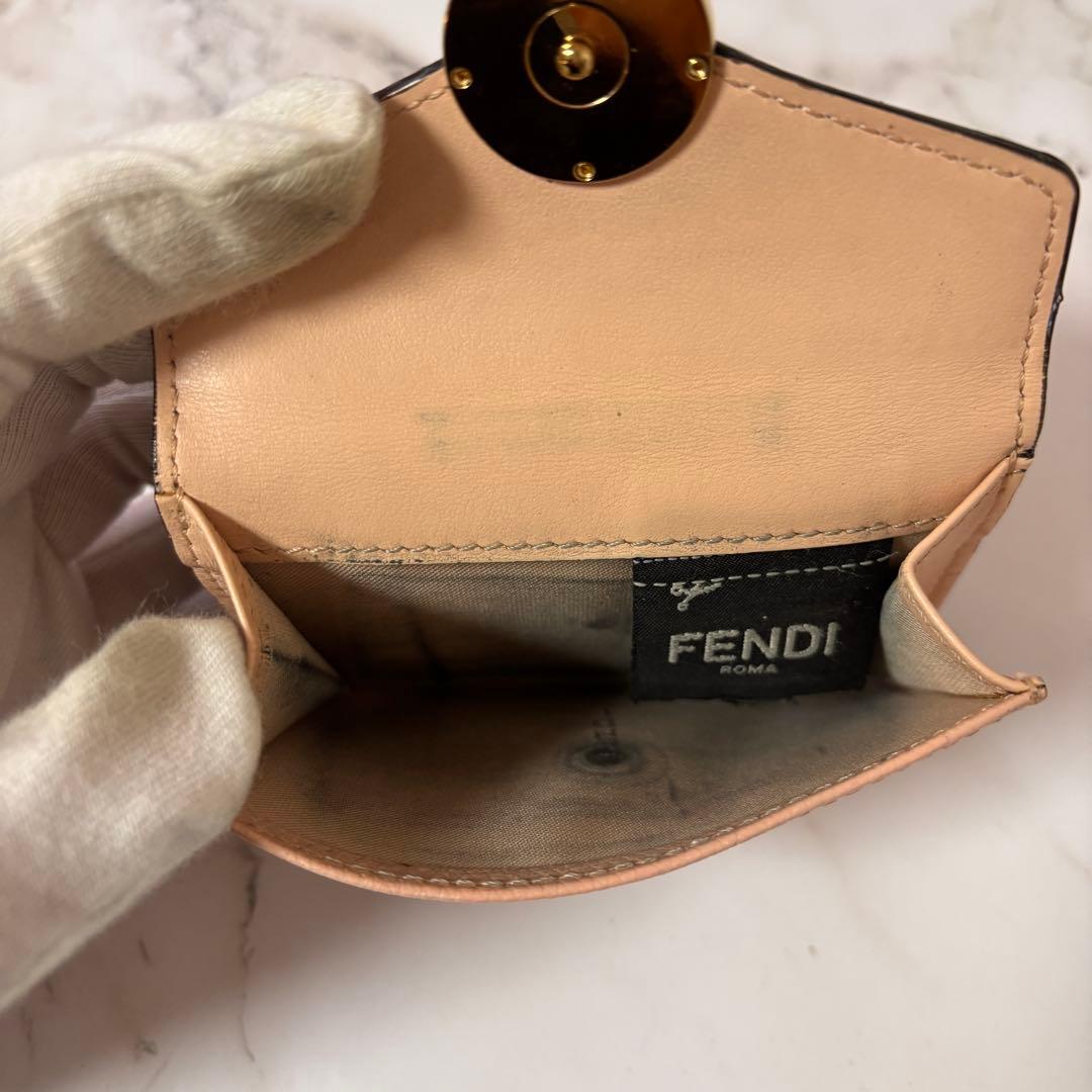 【美品】フェンディ エフイズ コンパクトウォレット 三つ折り財布 ピンク