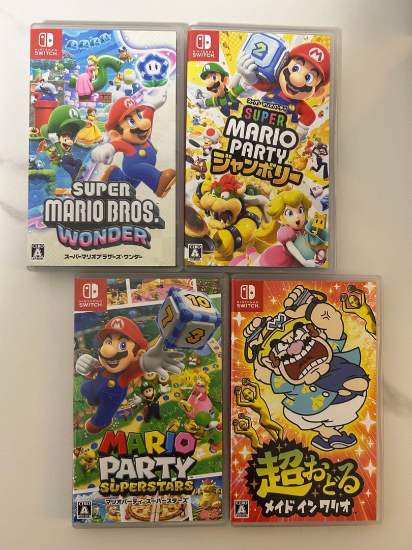 Nintendo Switch 本体 Joy-Con×4 カセット×4