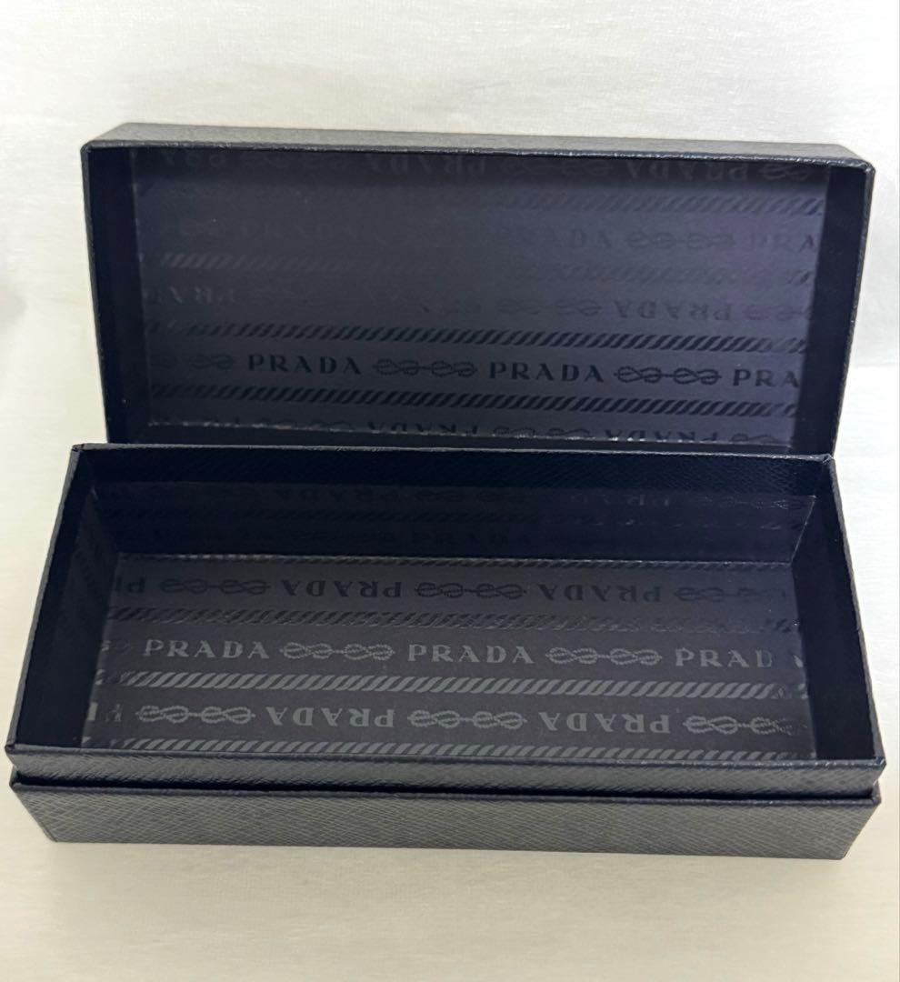 【新品】PRADA サングラス ブラック　プラダ ルックスオティカ