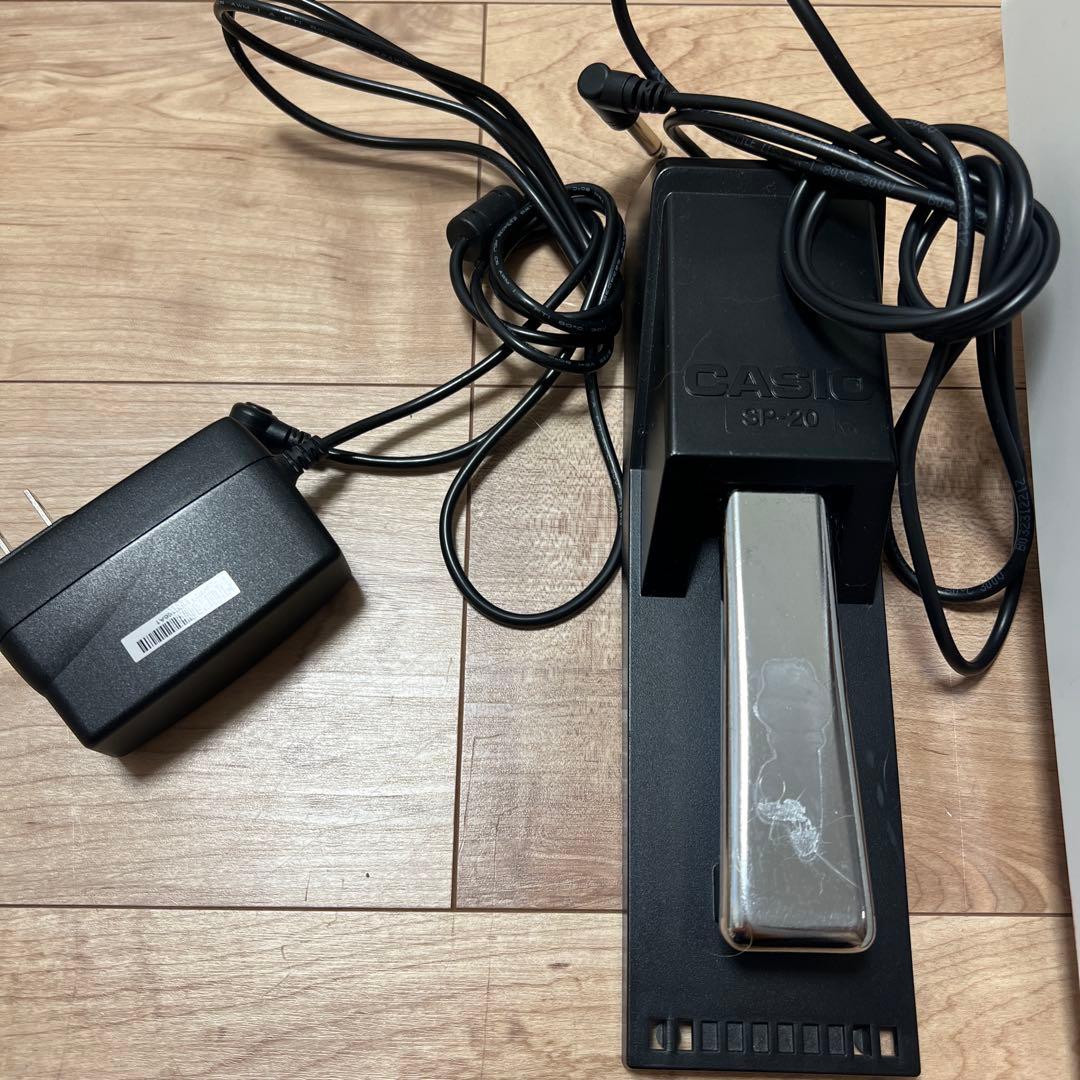 CASIO 電子ピアノ　LK-515