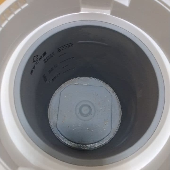 スチーム式加湿器　象印　EE-RR50　2023年1月購入品