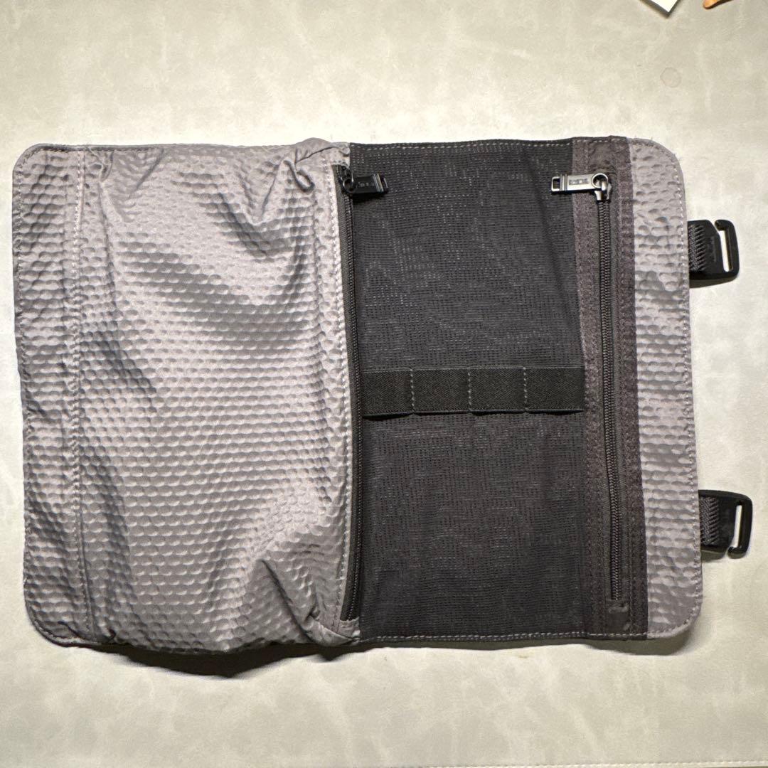 TUMI モバイル・オーガナイザー