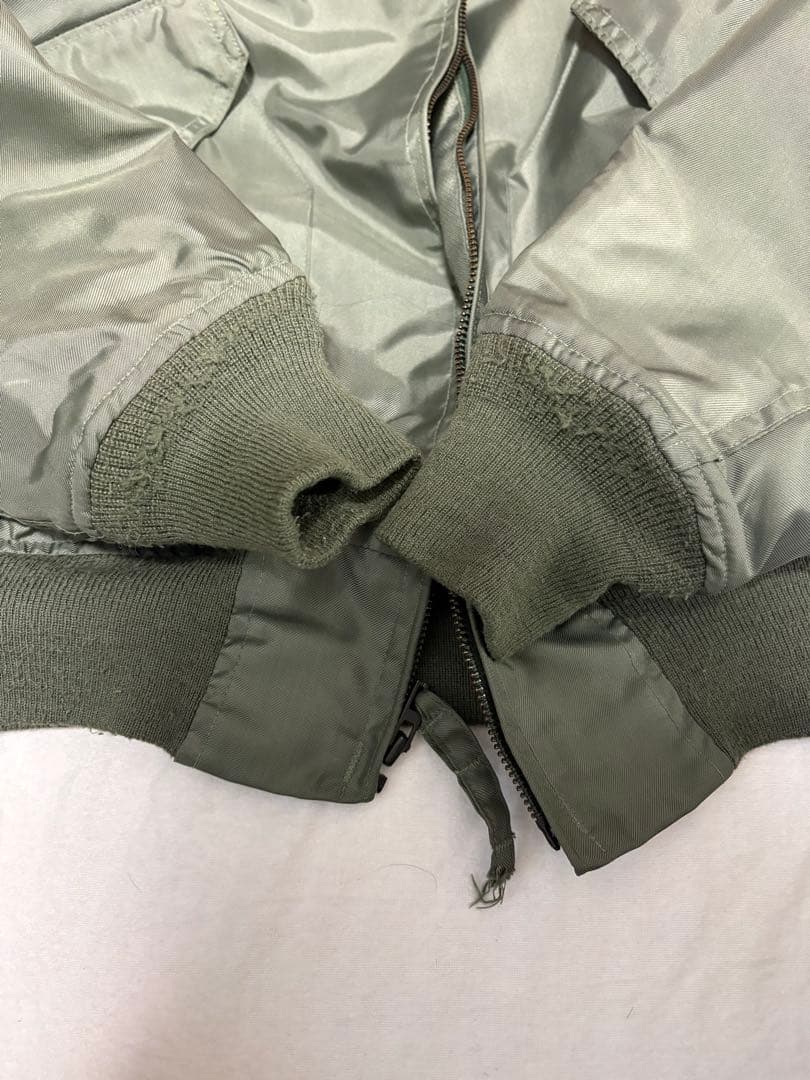 アメリカ軍 実物 CWU-36P L オリーブグリーン