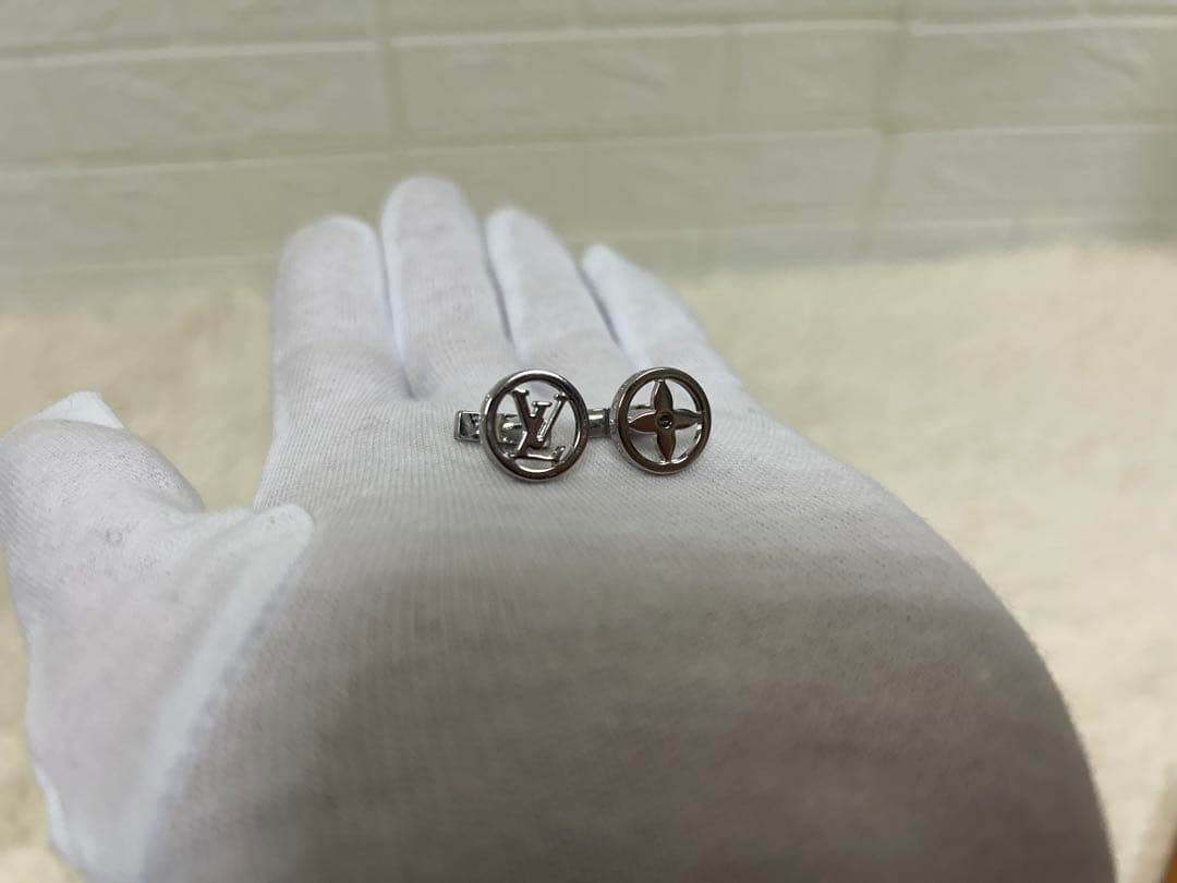 Louis Vuitton シルバー カフリンクス