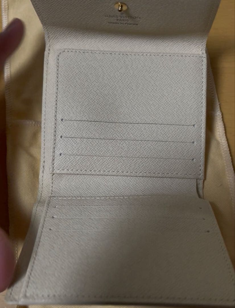 LOUIS VUITTON ダミエ 二つ折り財布