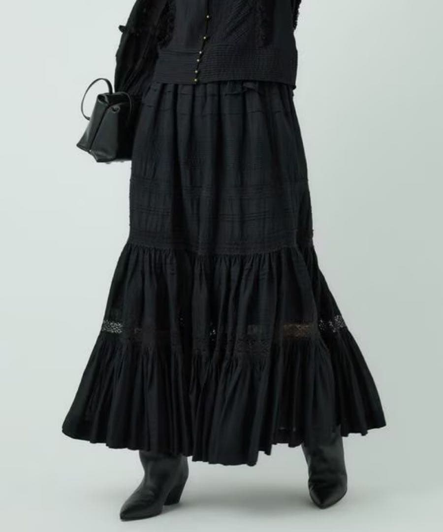 タグ付き未使用⭐︎Chaos⭐︎カオス⭐︎エッサウィラスカート　レーススカート　黒