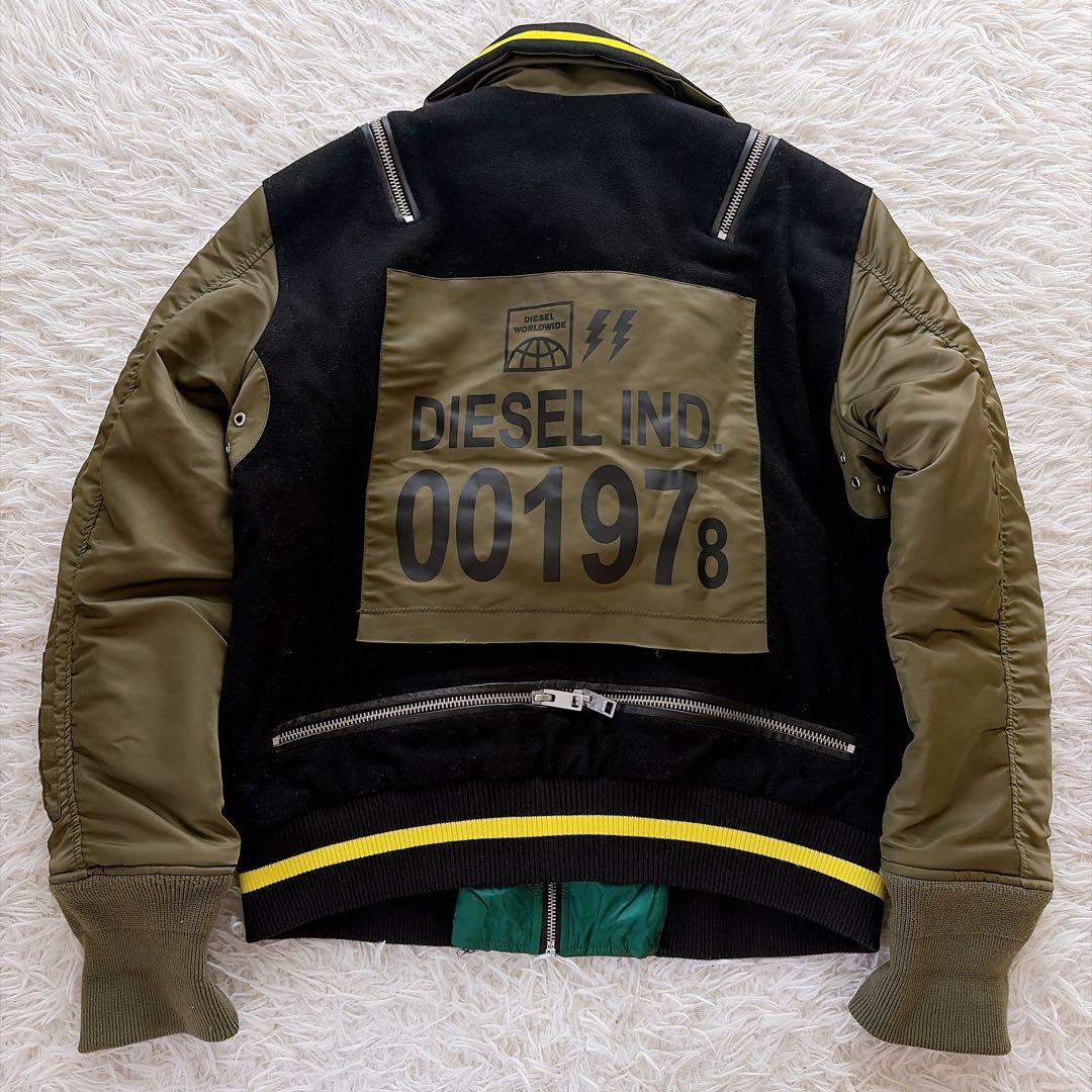 美品　ディーゼル　MA-1 スタジャン　キルティング　ロゴジップ　異素材