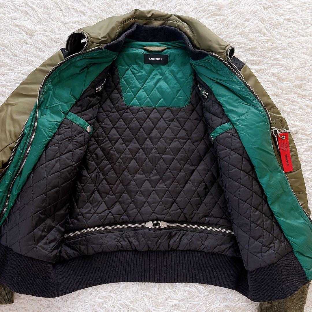 美品　ディーゼル　MA-1 スタジャン　キルティング　ロゴジップ　異素材