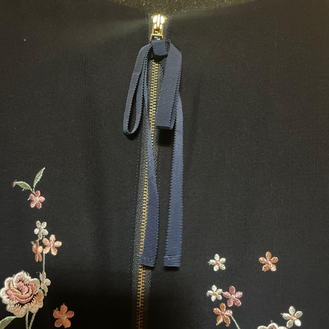 最終価格　ローズティアラ　大きいサイズ42号　ワンピース　フラワー刺繍