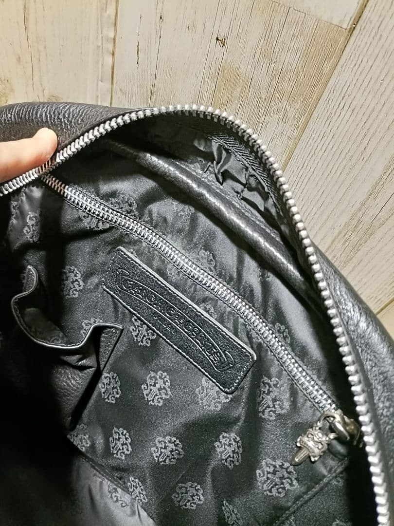 CHROME HEARTS ジムバッグ ミディアム セメタリークロスパッチ