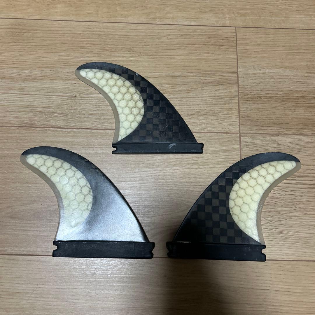 フューチャーフィン　小波最強　ブラックスティック　F4 Sサイズ