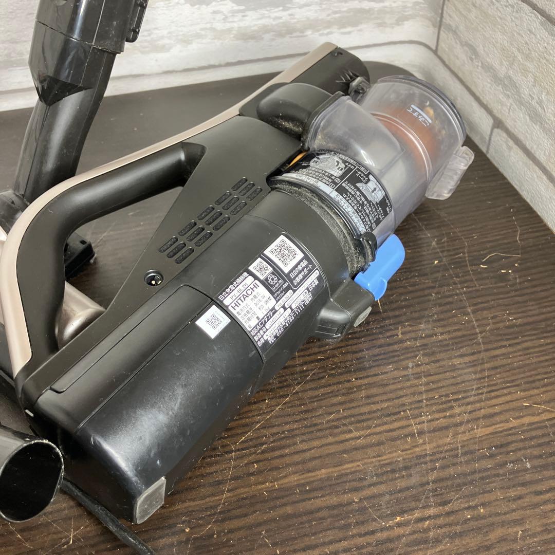 日立 コードレス掃除機2022年製　PV-BL2H
