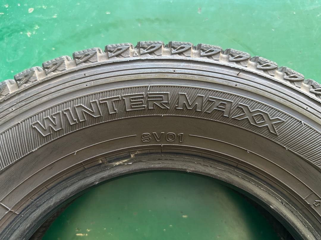 ダンロップ　WINTER MAXX SV01 145R12-6P ４本セット