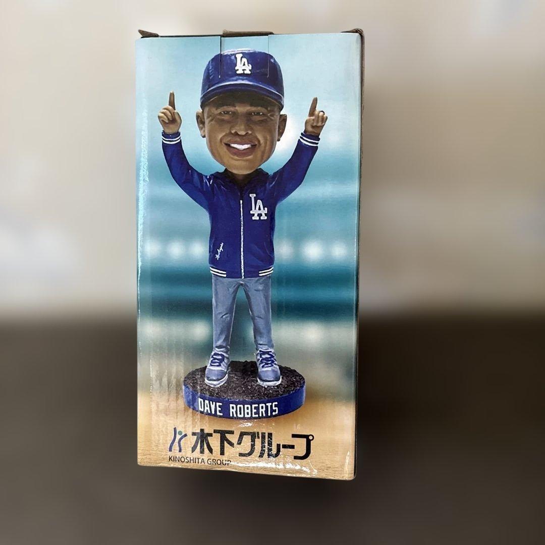 デイブ・ロバーツ フィギュア