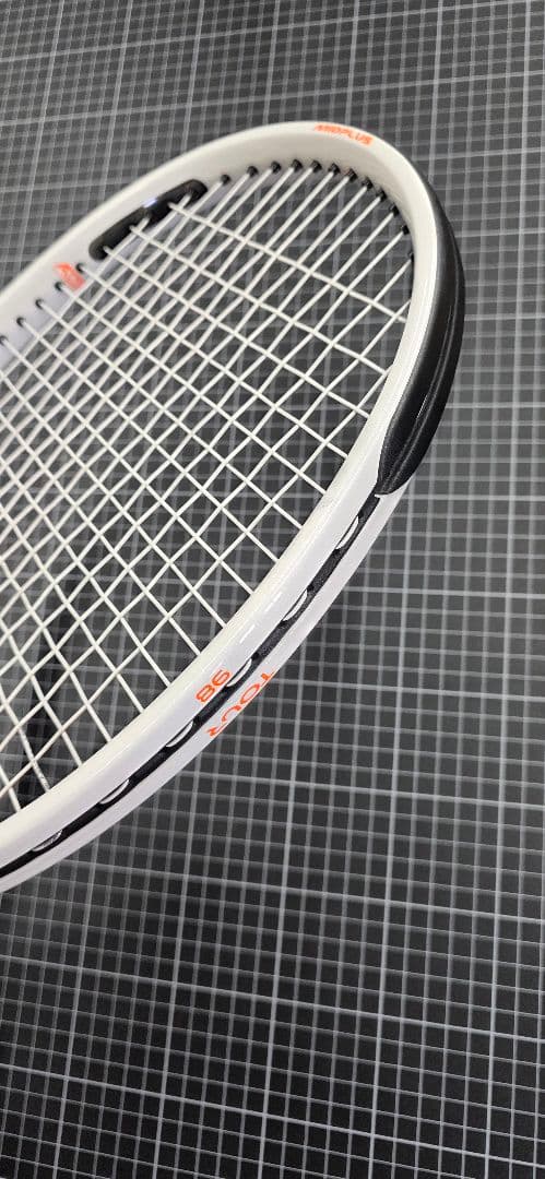 【美品】Prince Tour 98 テニスラケット G2