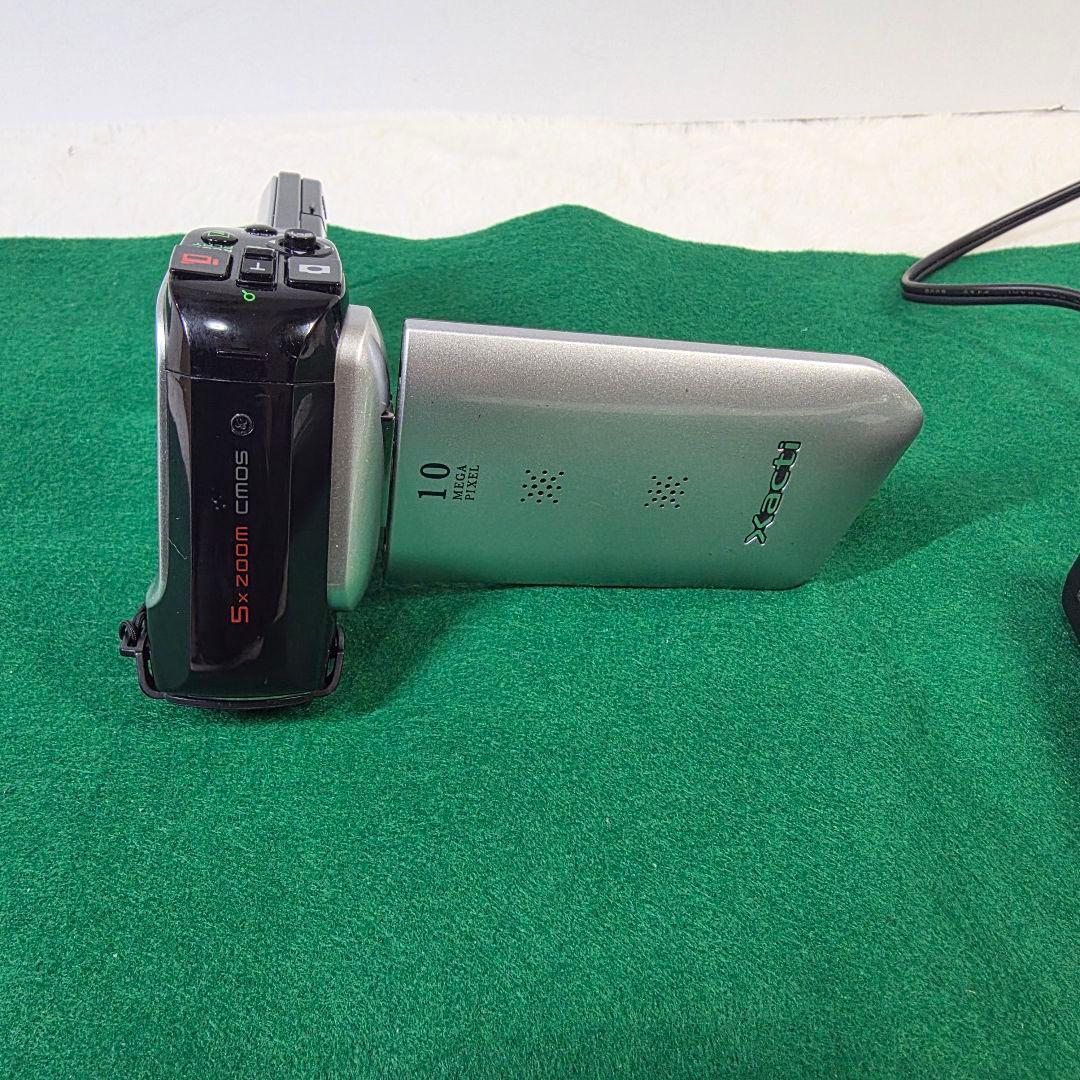 Xacti HD デジタルカメラ 充電器付き