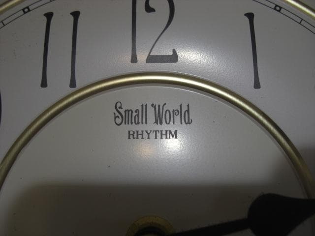 ◆RHYTHM/リズム時計　SmallWorld　オルゴールからくり時計◆