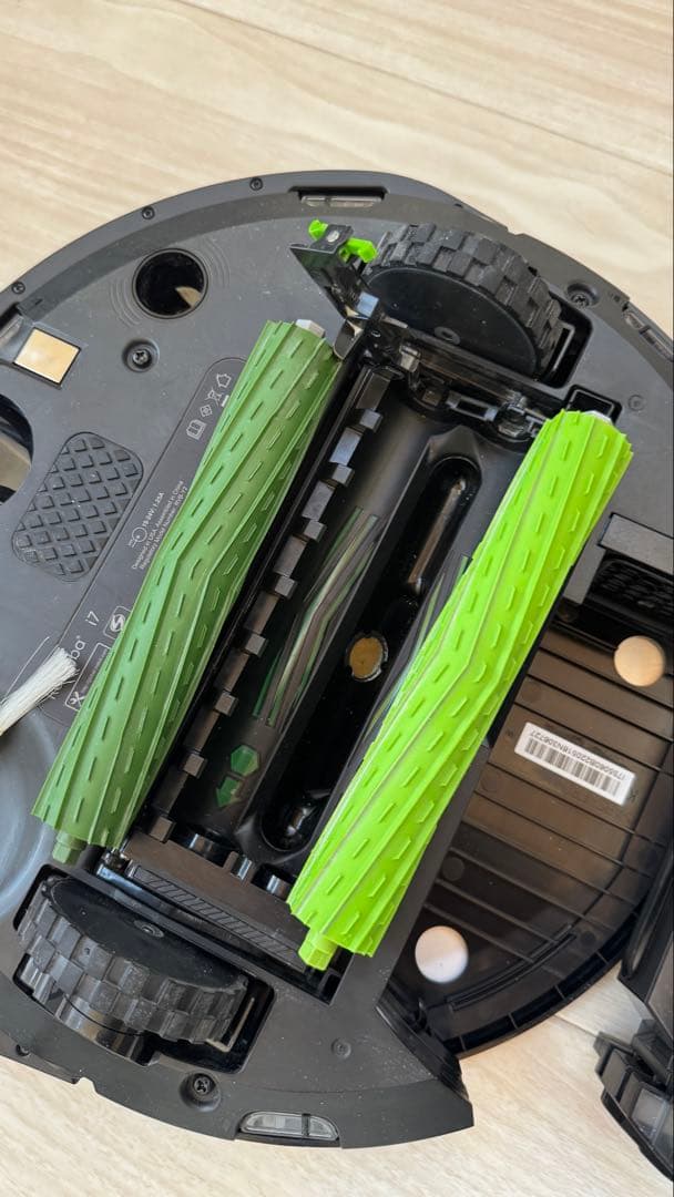 【ジャンク】iRobot ルンバ i7+ （ロボット掃除機本体＋ゴミ収集機）