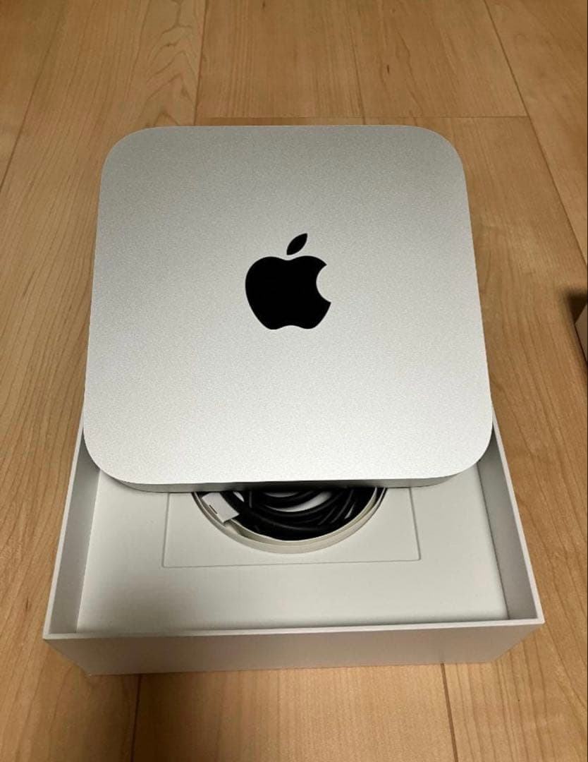 M1 Mac mini SSD512GB 8GBメモリ