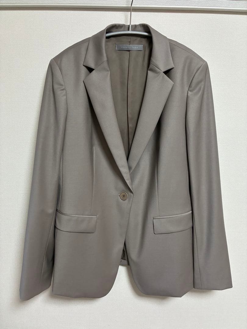 【超美品】theory luxe ジャケットBergman4 サイズ42 トープ