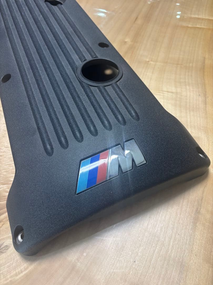  E46 M3 エンジンカバー　ヘッドカバー