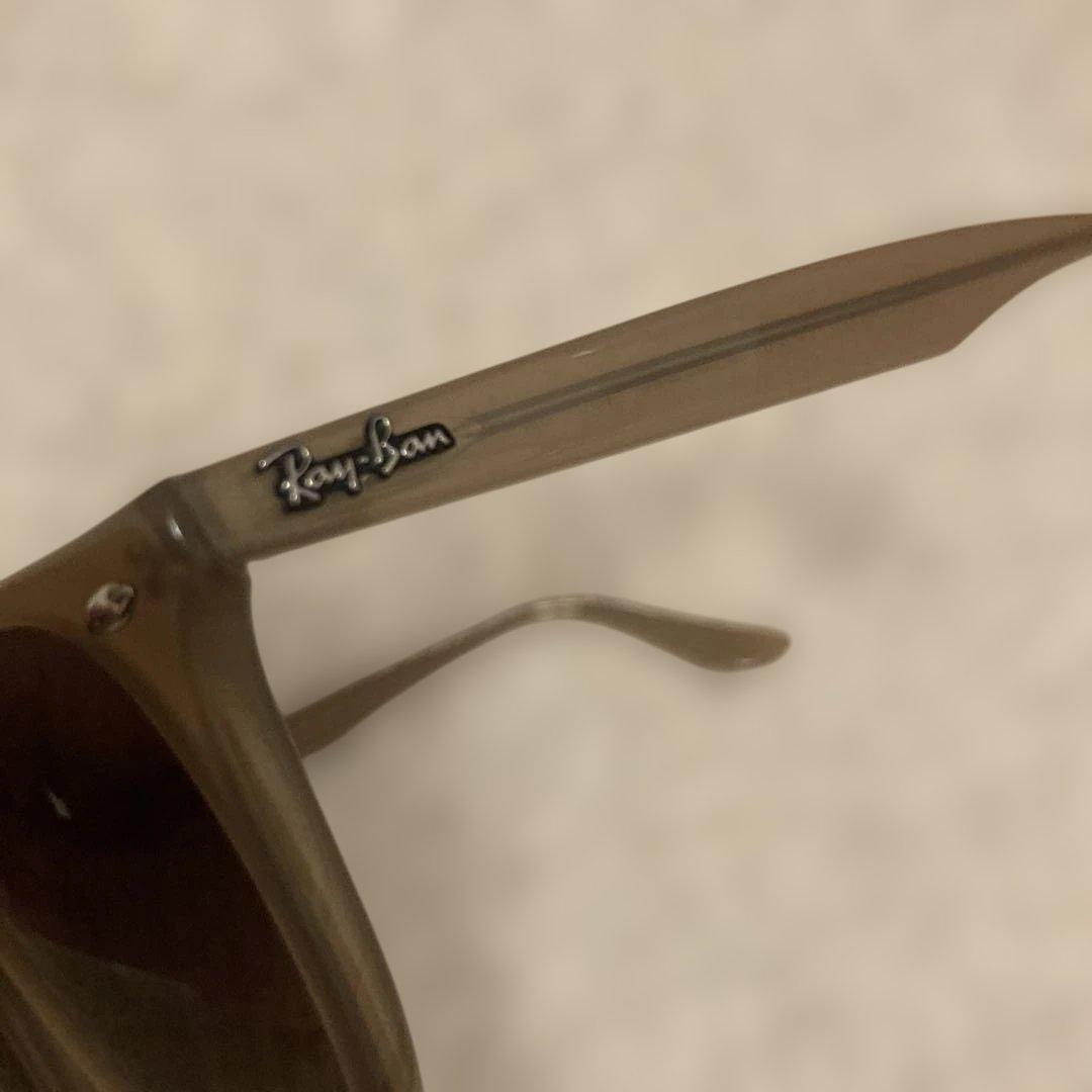 Ray-Ban サングラス形：ボストン　男女兼用イタリア製